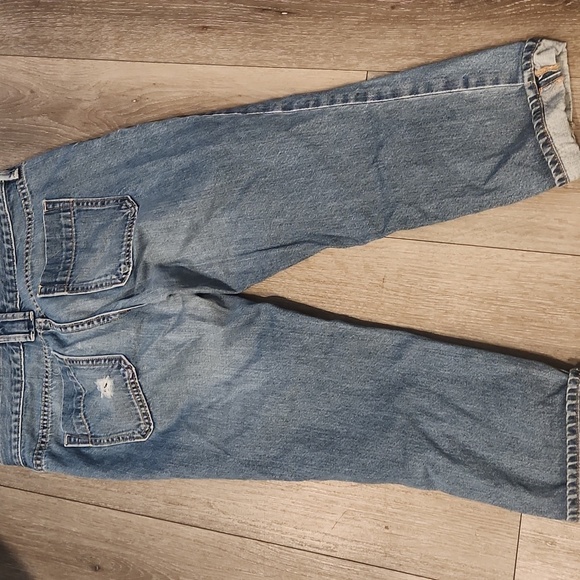 The Diva Distressed Women's Jeans - Picture 4 of 6